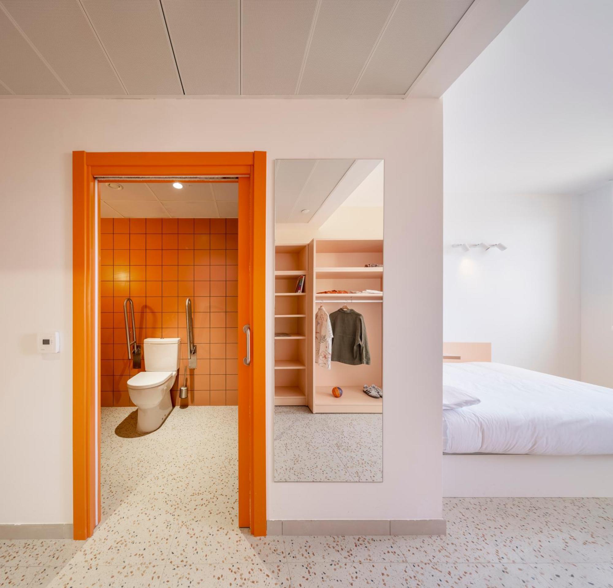 Loop Homes Tower Hotel Burjassot