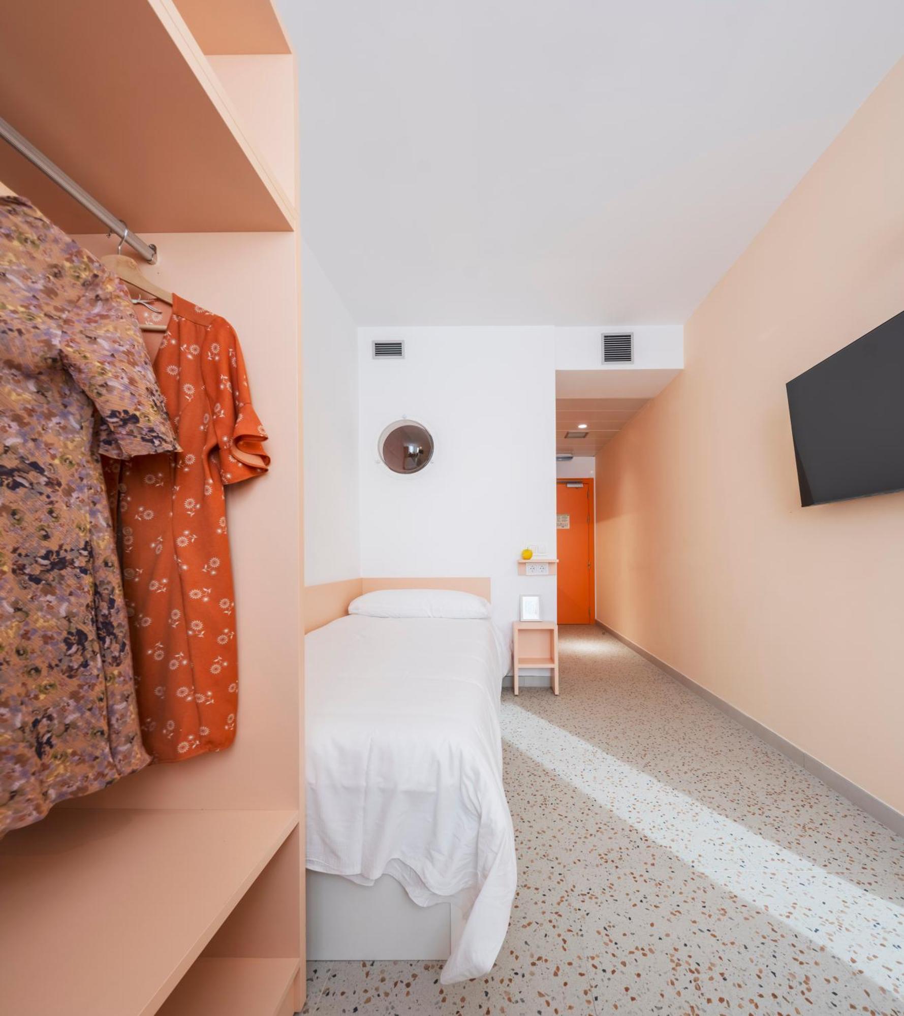 Hotel Loop Homes Tower 3*